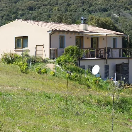 Casa Stazzutz * Луогозанто